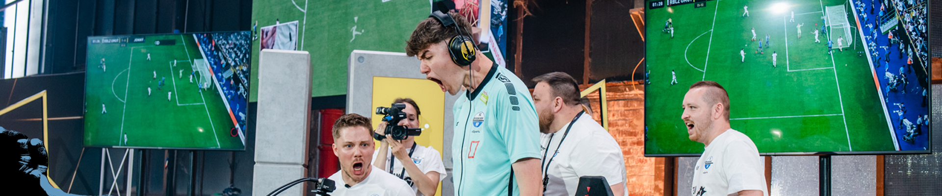eSports-Spieler-im-Freudenrausch